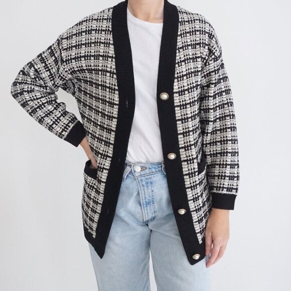 Aritzia Babaton Black White 100% Merino Wool Cross Pattern Knit Cardigan 2XS - Picture 1 of 14